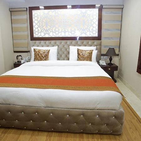 Hotel L'Affaire デリー 部屋 写真